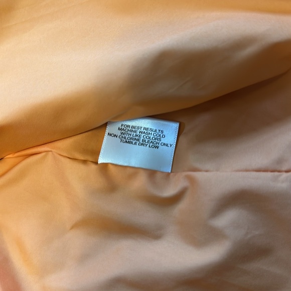 Peter Miller hooded rain jacket - Picture 10 of 12